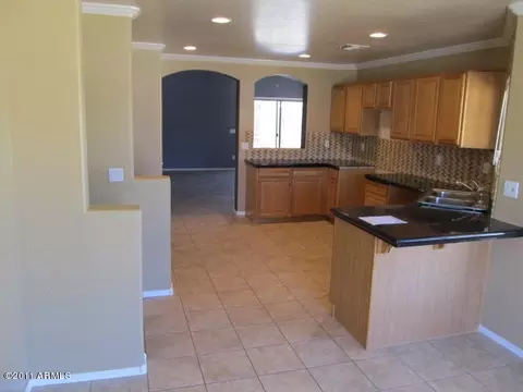 3367 E Chickadee Rd, Gilbert, AZ 85297 photo 4