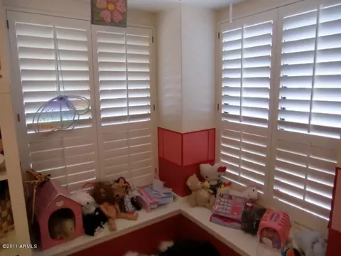 421 W Fellars Dr, Phoenix, AZ 85023 photo 11
