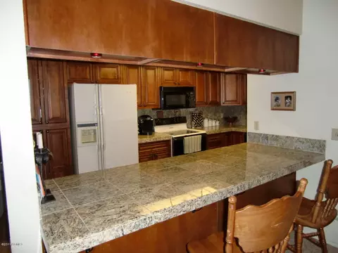 421 W Fellars Dr, Phoenix, AZ 85023 photo 5