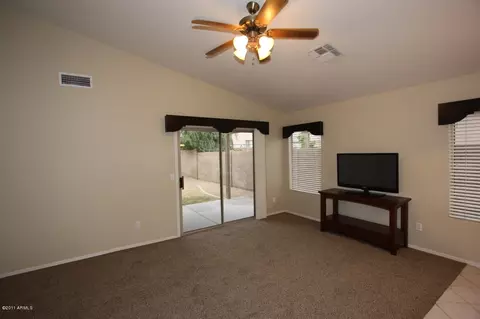 900 E Jasper Dr, Gilbert, AZ 85296 photo 7