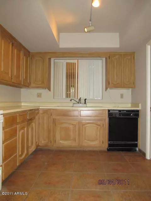 77 E Missouri Ave #6, Phoenix, AZ 85012 photo 8
