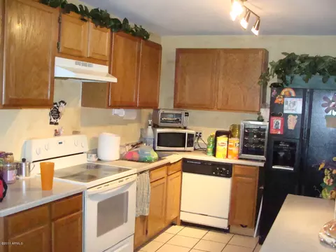 802 S 29th Ave, Phoenix, AZ 85009 photo 4