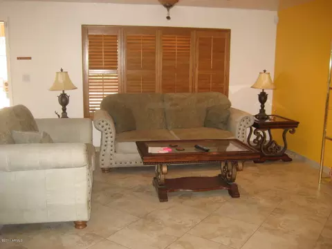 2922 E Altadena Ave, Phoenix, AZ 85028 photo 4