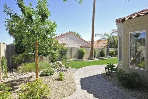 4130 E Mercer Ln, Phoenix, AZ 85028 photo 24