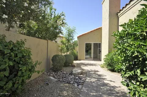 4130 E Mercer Ln, Phoenix, AZ 85028 photo 16