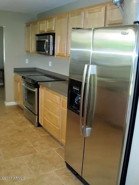 3733 E Clarendon Ave, Phoenix, AZ 85018 photo 3