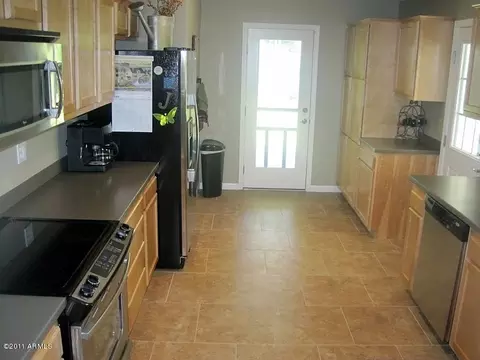 3733 E Clarendon Ave, Phoenix, AZ 85018 photo 5