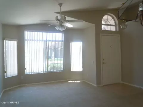 2214 E Monona Dr, Phoenix, AZ 85024 photo 3