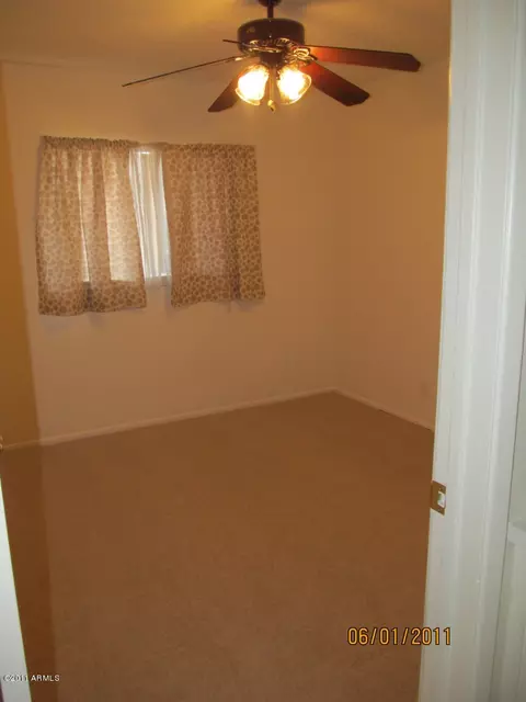 913 E 7th Dr, Mesa, AZ 85204 photo 4
