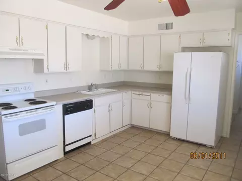 913 E 7th Dr, Mesa, AZ 85204 photo 6