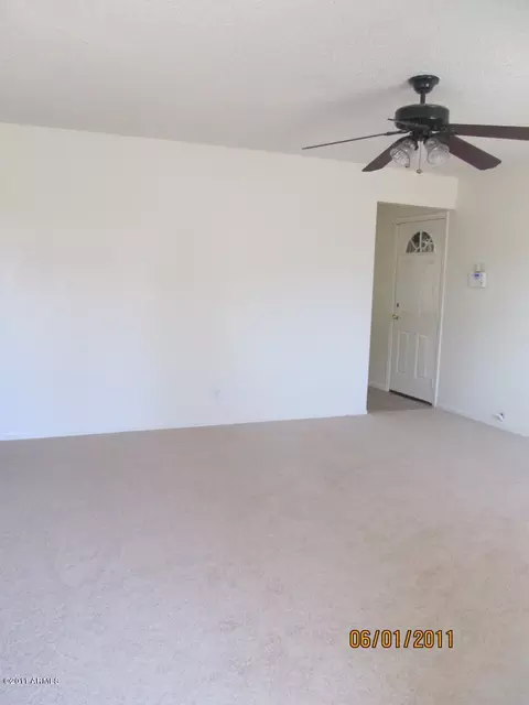 913 E 7th Dr, Mesa, AZ 85204 photo 2