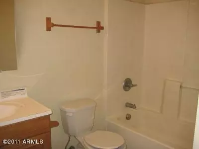 2556 E Southgate Ave, Phoenix, AZ 85040 photo 8