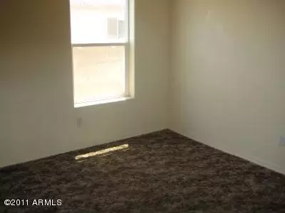 2556 E Southgate Ave, Phoenix, AZ 85040 photo 12