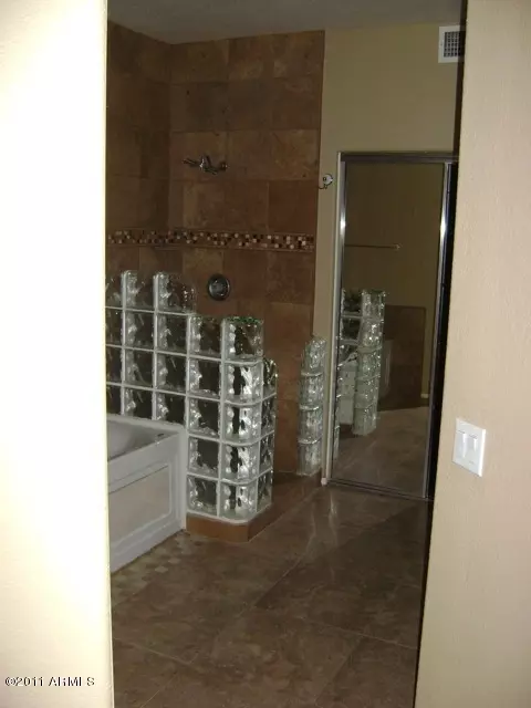 4373 E Anderson Dr, Phoenix, AZ 85032 photo 2
