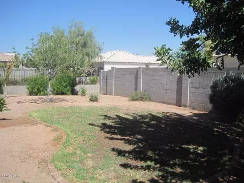 2622 E Pecan Rd, Phoenix, AZ 85040 photo 9