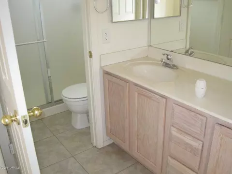 2622 E Pecan Rd, Phoenix, AZ 85040 photo 7