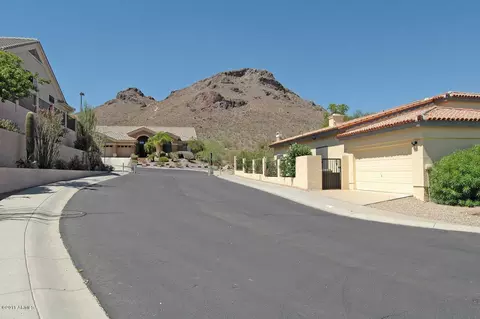 1527 E Meadow Ln, Phoenix, AZ 85022 photo 23