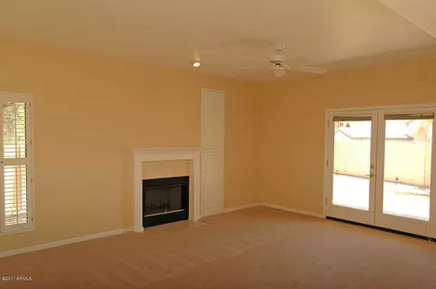 1527 E Meadow Ln, Phoenix, AZ 85022 photo 9