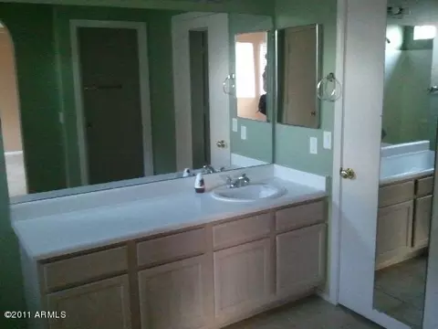 2516 E Jasper Dr, Gilbert, AZ 85296 photo 3