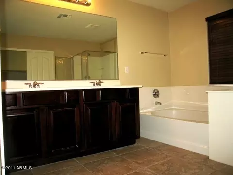 6985 S Stadium Ct, Gilbert, AZ 85298 photo 13
