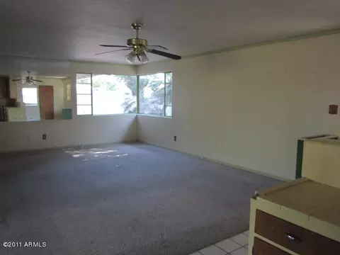 304 Elm St, Phoenix, AZ 85012 photo 2