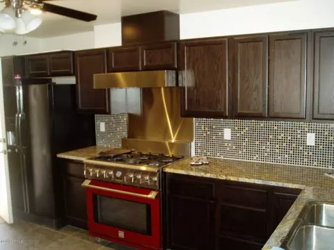 1127 E Georgia Ave, Phoenix, AZ 85014 photo 2
