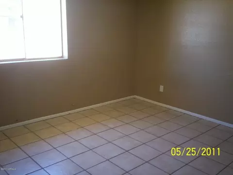 3333 E Claire Dr, Phoenix, AZ 85032 photo 6