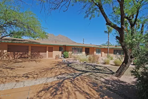 6541 E Chaparral Rd, Paradise Valley, AZ 85253 photo 1