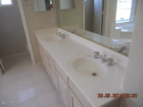 1674 E Saltsage Dr, Phoenix, AZ 85048 photo 3