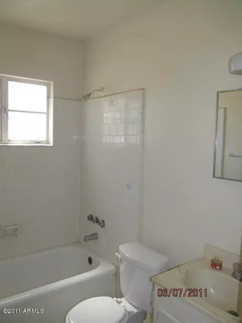 935 E Turney Ave, Phoenix, AZ 85014 photo 9