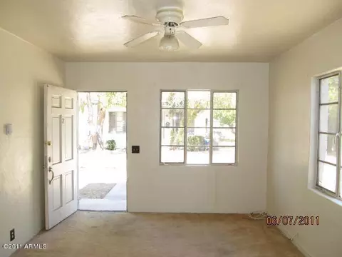 935 E Turney Ave, Phoenix, AZ 85014 photo 8