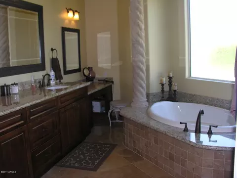 4315 E Mountain View Rd, Phoenix, AZ 85028 photo 4