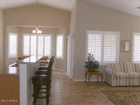 4881 S Cobblestone St, Gilbert, AZ 85298 photo 8