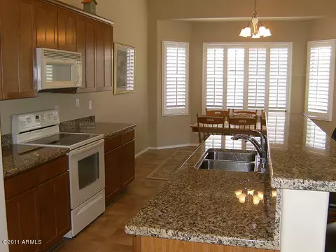 4881 S Cobblestone St, Gilbert, AZ 85298 photo 5