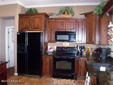 1705 W Maddock Rd, Phoenix, AZ 85086 photo 6