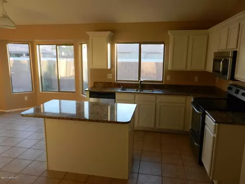 3857 E Wyatt Way, Gilbert, AZ 85297 photo 11
