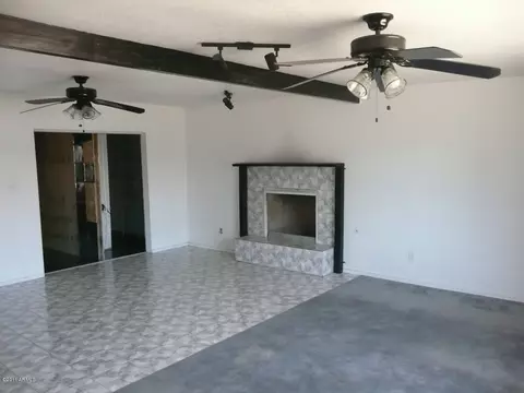4727 E Saint Catherine Ave, Phoenix, AZ 85042 photo 10