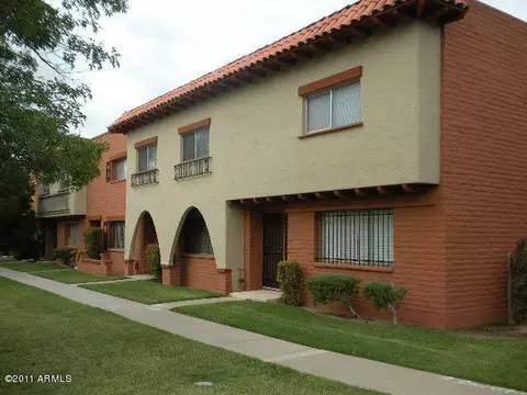 2875 E Fairmount Ave, Phoenix, AZ 85016 photo 1