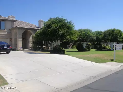 4163 E Fox St, Mesa, AZ 85205 photo 2