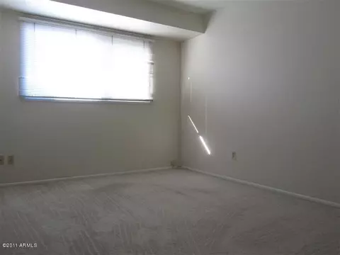 2840 E Clarendon Ave, Phoenix, AZ 85016 photo 13