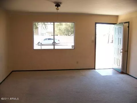 337 E Juniper Ave, Gilbert, AZ 85234 photo 3
