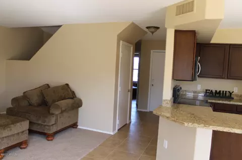 1702 S Pico Ct, Gilbert, AZ 85295 photo 11