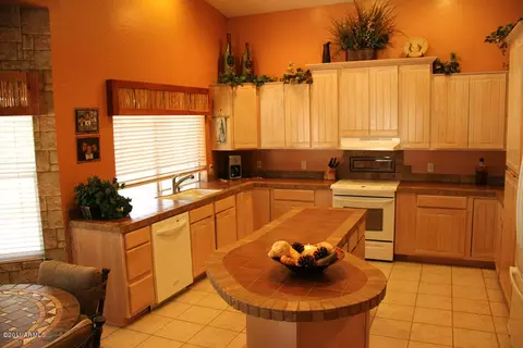 4502 E Indigo Bay Dr, Gilbert, AZ 85234 photo 10