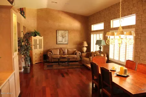 4502 E Indigo Bay Dr, Gilbert, AZ 85234 photo 9