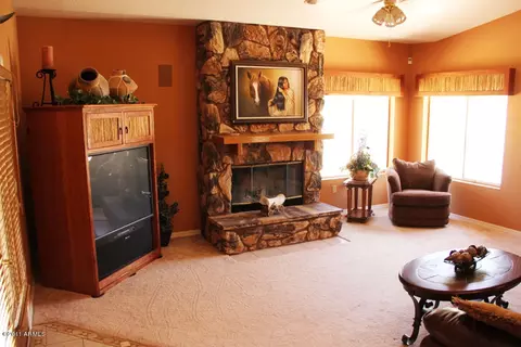 4502 E Indigo Bay Dr, Gilbert, AZ 85234 photo 12