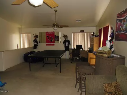 6814 S 39th Dr, Phoenix, AZ 85041 photo 9