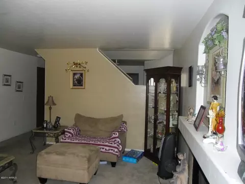 6814 S 39th Dr, Phoenix, AZ 85041 photo 7