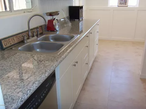 2931 E Mulberry Dr, Phoenix, AZ 85016 photo 9