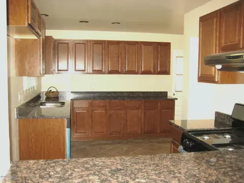 3745 E Amelia Ave, Phoenix, AZ 85018 photo 4