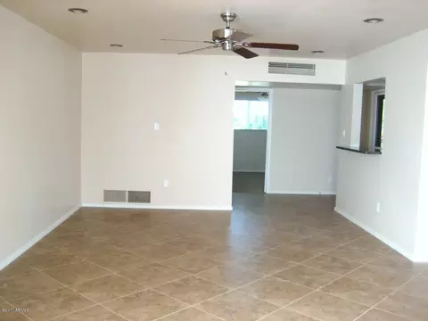 3745 E Amelia Ave, Phoenix, AZ 85018 photo 9